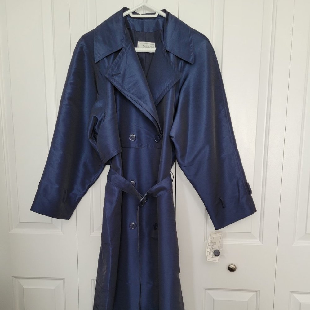 NWT vintage oversized trench coat size M